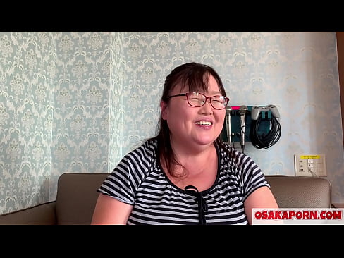 ❤️ Fet japansk mamma visar sina enorma bröst och njuter av en sexleksak. En 51-årig asiatisk mamma berättar om sin sexuella erfarenhet. Yukiko 1 OSAKAPORN fet milf ❌ Porno at sv.assistirhentai.ru ❌️❤